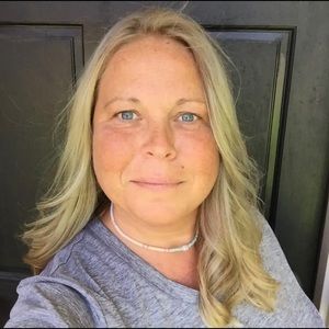 Meet your Posher, Denise j.